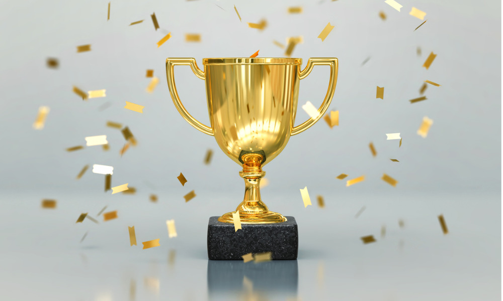 award-image-E2A